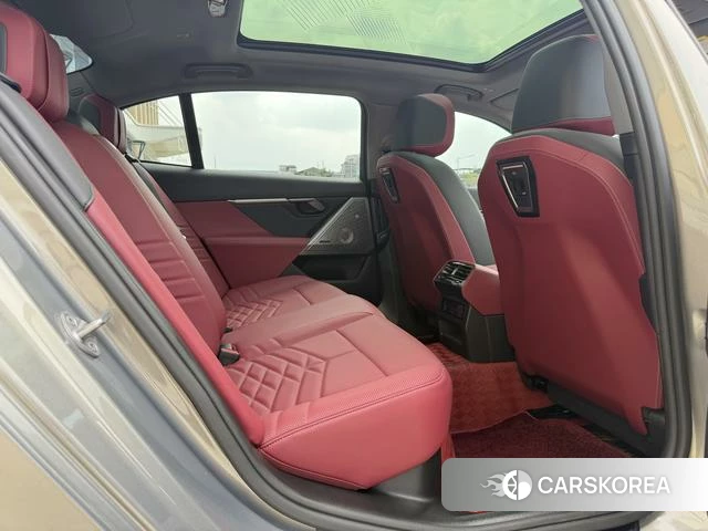 BMW 5 series id 4220105 из Китая 44