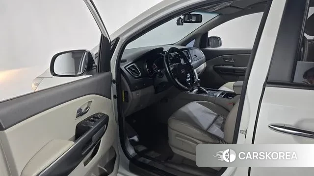 Kia All New Carnival id 3714084 из Кореи 20