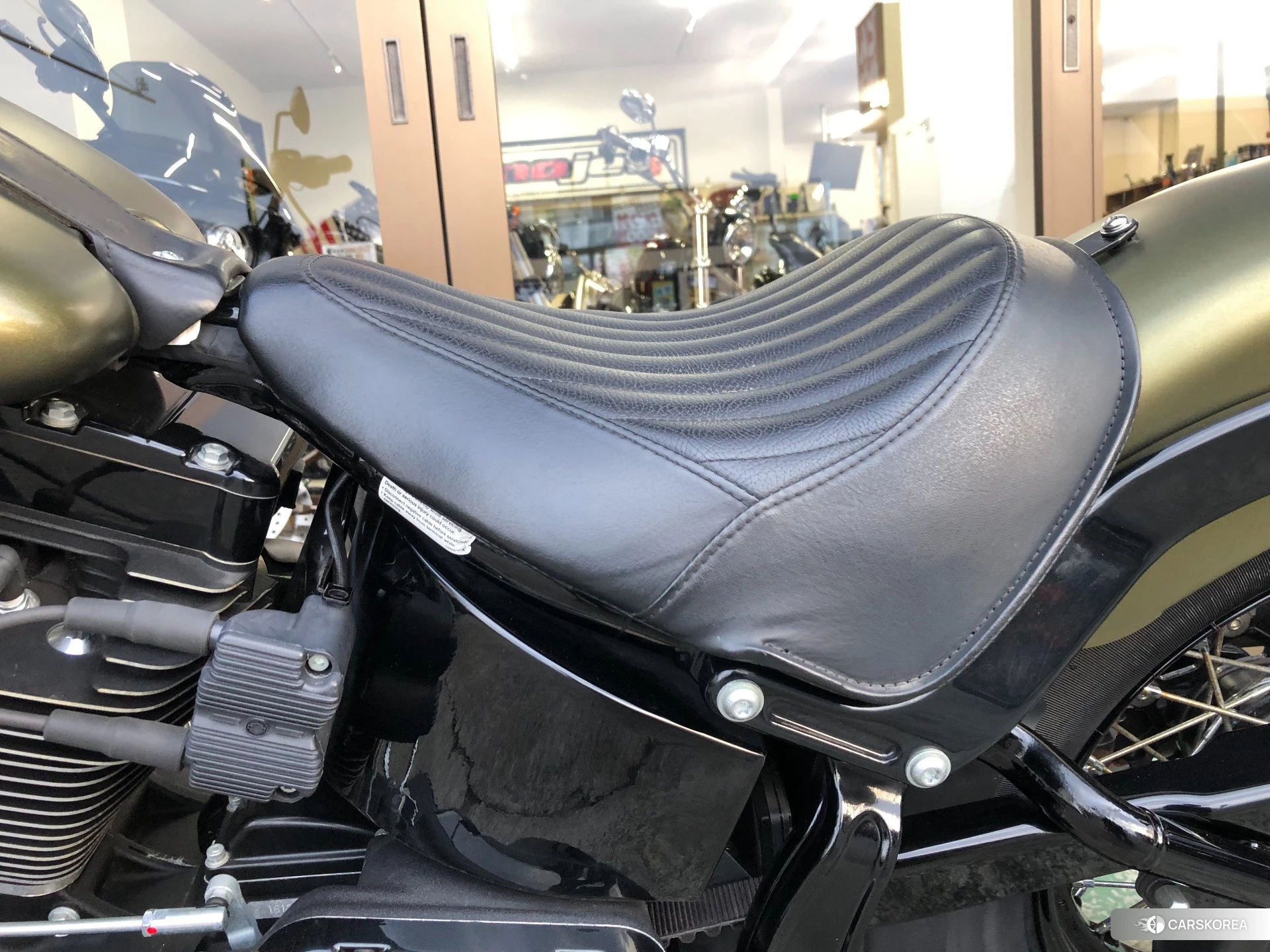 Harley-Davidson Softail Slim S FLSS1800 id 4191143 из Японии 31