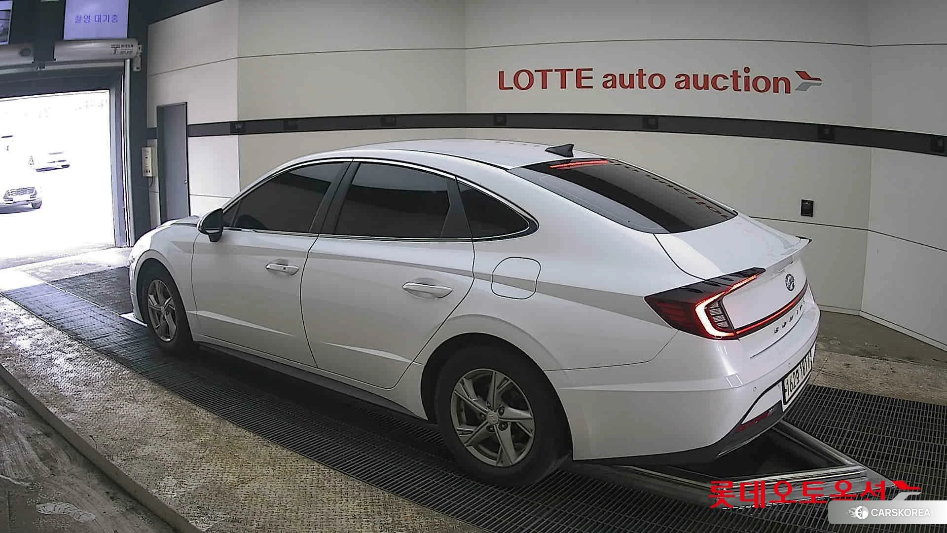 Hyundai Sonata id 3875698 из Кореи 38