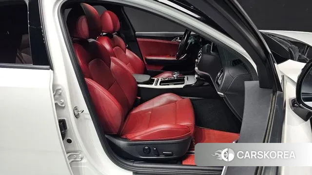 Kia Stinger id 3479807 из Кореи 20