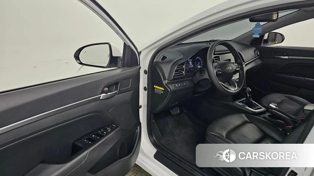 Hyundai The New Avante AD id 4625977 из Кореи 33
