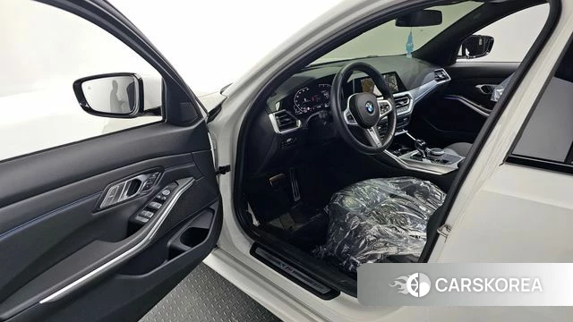 BMW 3 Series (G20) id 4624867 из Кореи 31