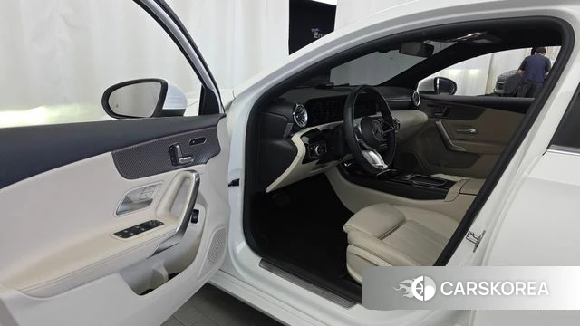 Mercedes-Benz A-Class W177 id 4400784 из Кореи 29