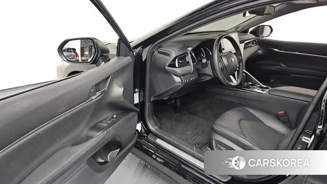 Toyota Camry (XV70) id 3517642 из Кореи 20