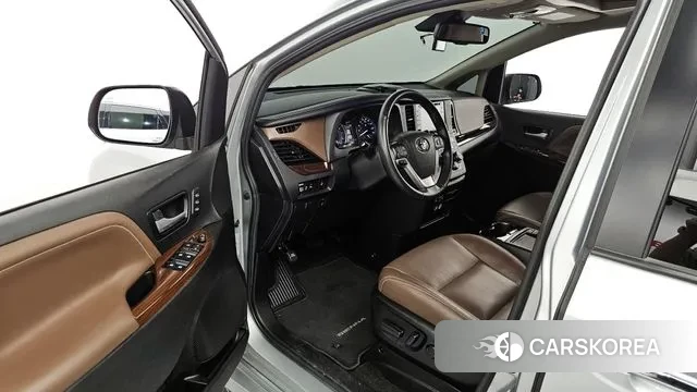 Toyota Sienna id 3071715 из Кореи 20