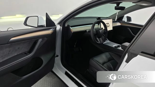 Tesla Model Y id 4744566 из Кореи 32