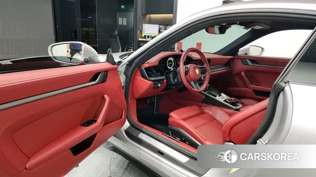 Porsche 911(992) id 3036405 из Кореи 20