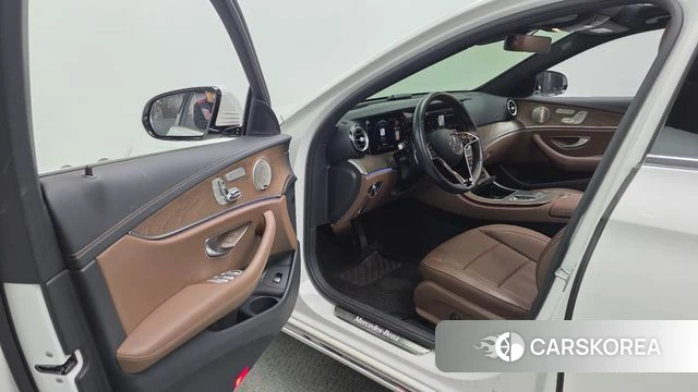 Mercedes-Benz E-Class W213 id 3859840 из Кореи 20