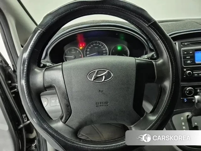 Hyundai The New Grand Starex id 3464961 из Кореи 18