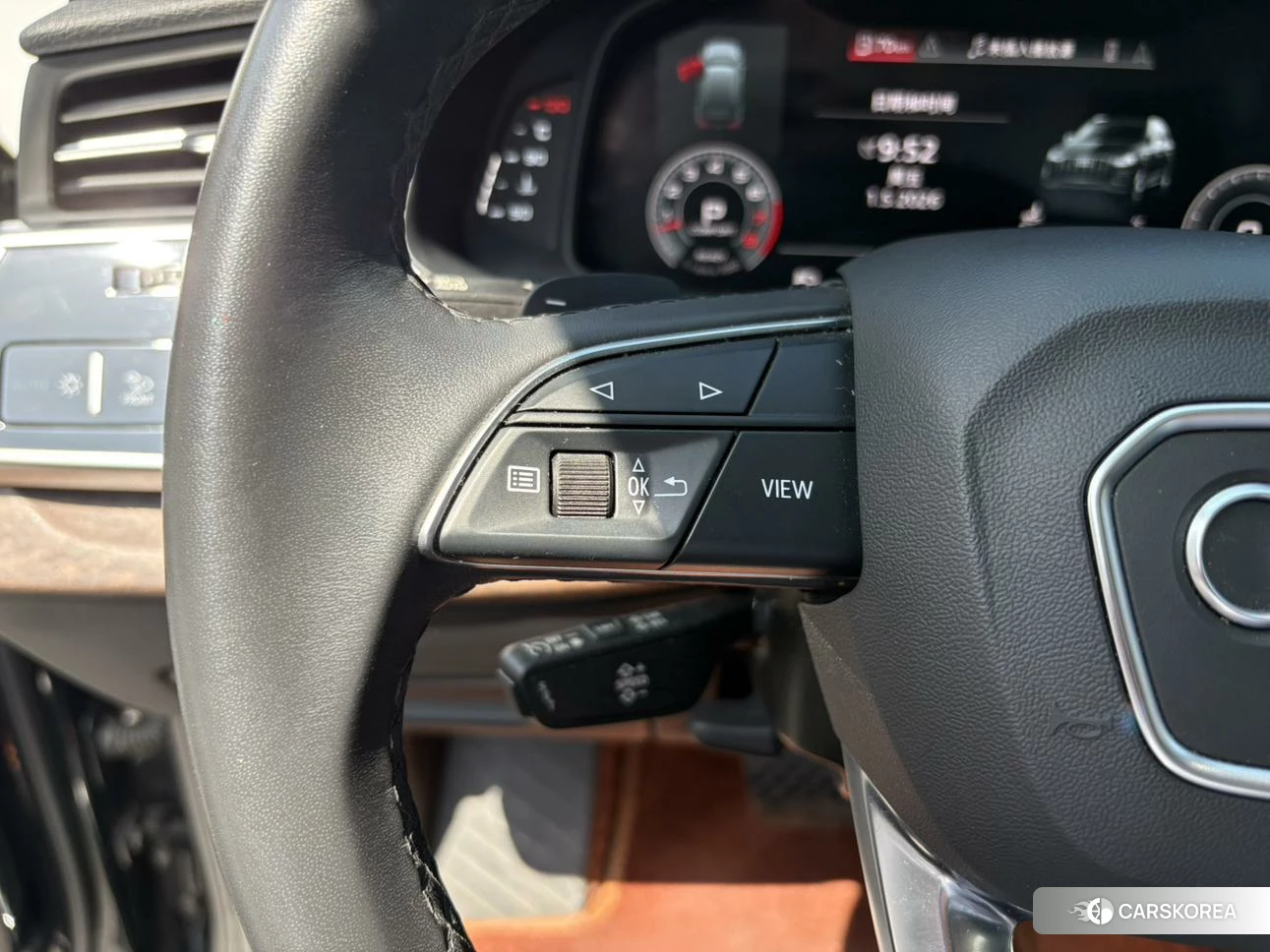 Audi Q7 id 4426926 из Китая 27