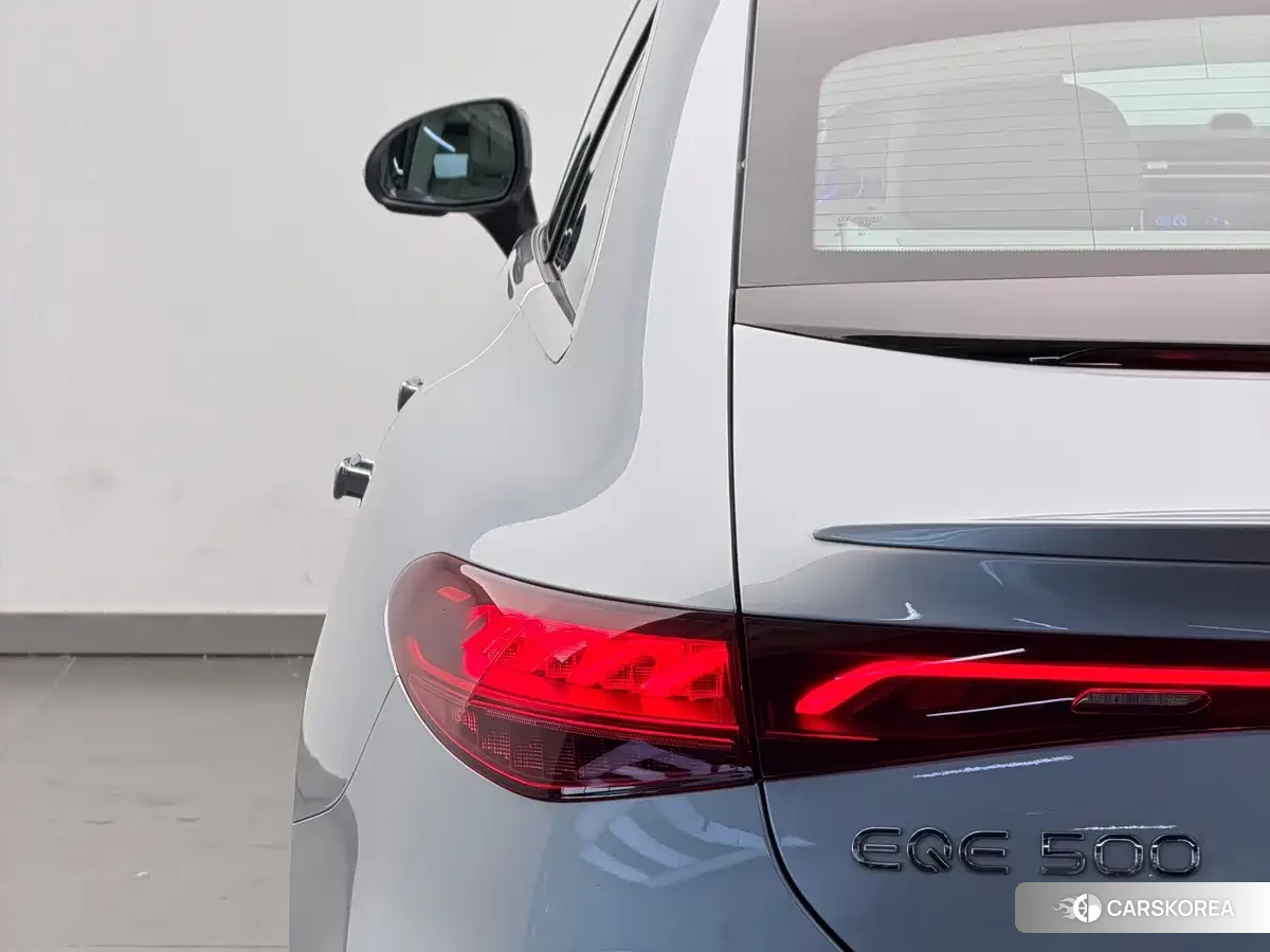 Mercedes-Benz EQE id 4681178 из Китая 21