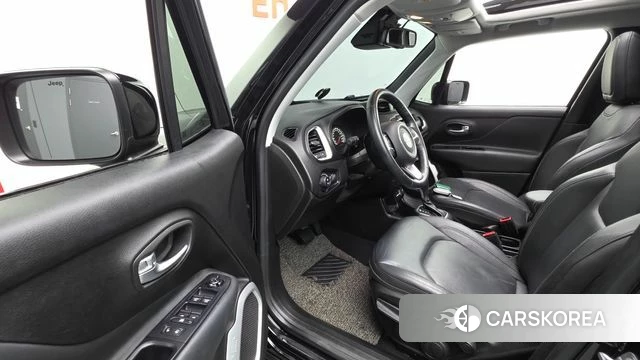 Jeep Renegade id 4581844 из Кореи 33