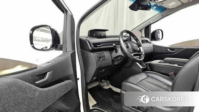 Hyundai Staria id 4195238 из Кореи 20