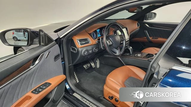 Maserati Ghibli id 4637291 из Кореи 36