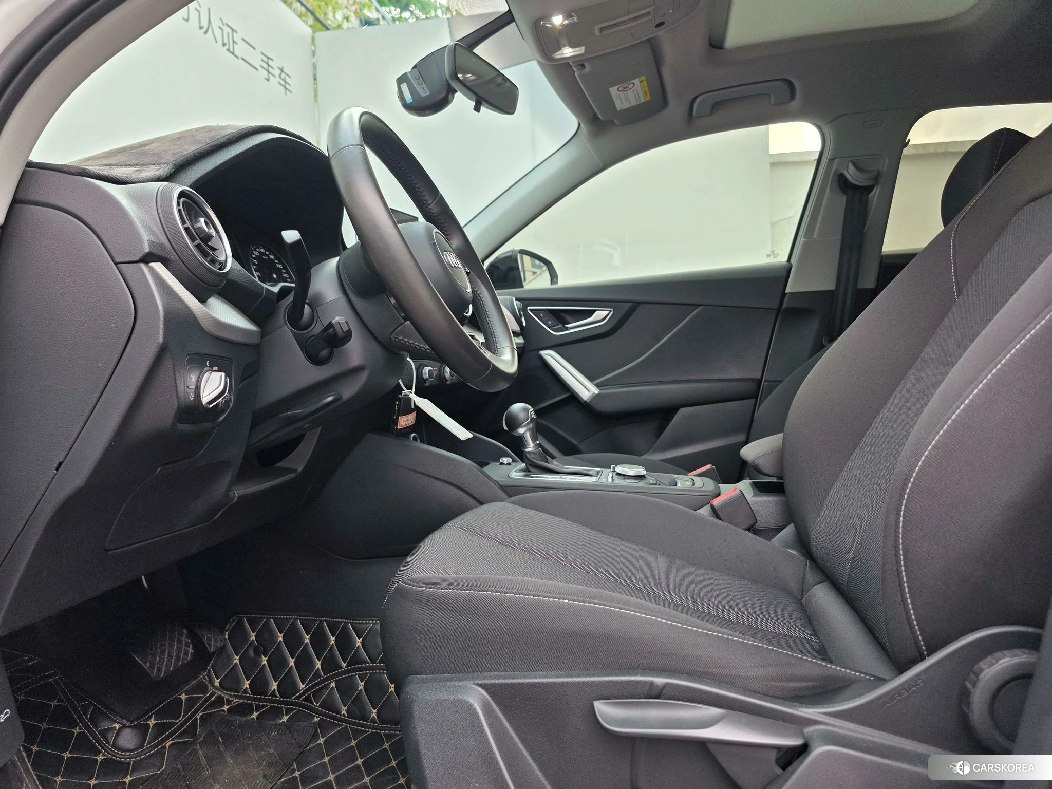 Audi Q2L id 4515037 из Китая 15