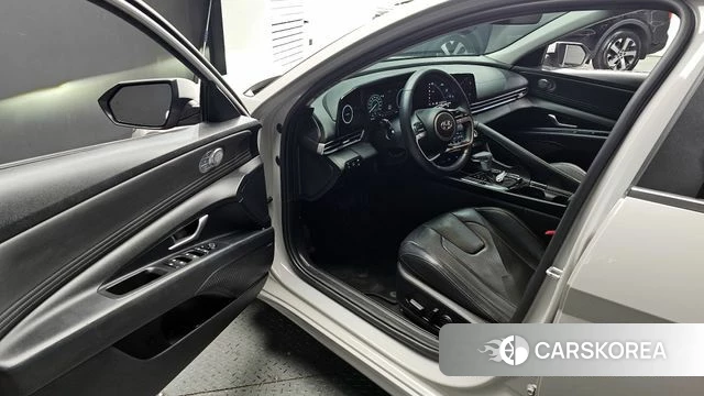 Hyundai Avante Hybrid (CN7) id 4283718 из Кореи 33