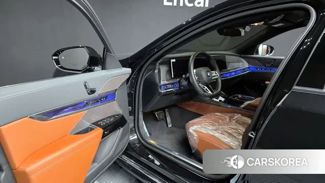 BMW 7 Series (G70) id 3467228 из Кореи 20