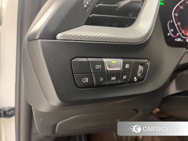 BMW 1 Series (F40) id 3425369 из Кореи 16