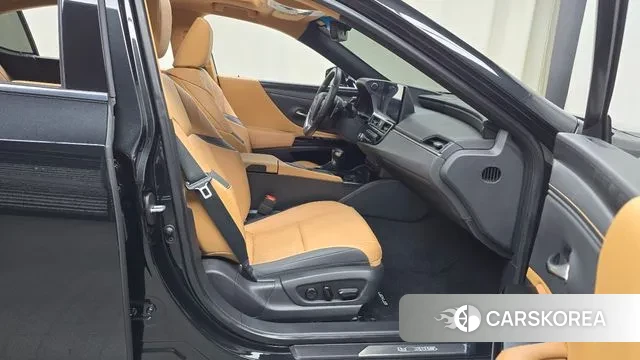 Lexus ES300h 7th generation id 3053741 из Кореи 20