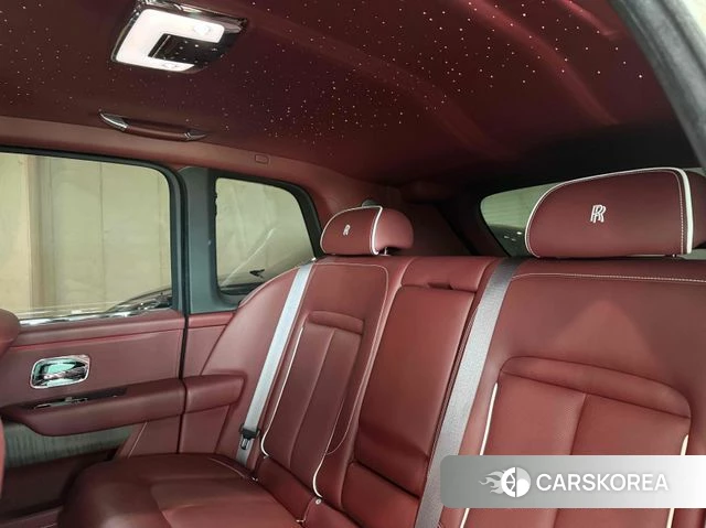 Rolls-Royce Cullinan id 3823843 из Кореи 17