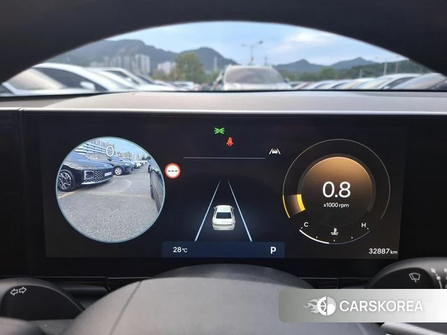Hyundai Grandeur (GN7) id 4910902 из Кореи 18