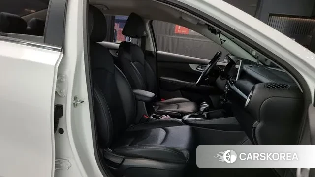 Kia Come New K3 id 3687164 из Кореи 20