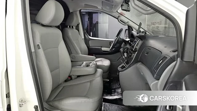 Hyundai The New Grand Starex id 3646894 из Кореи 20