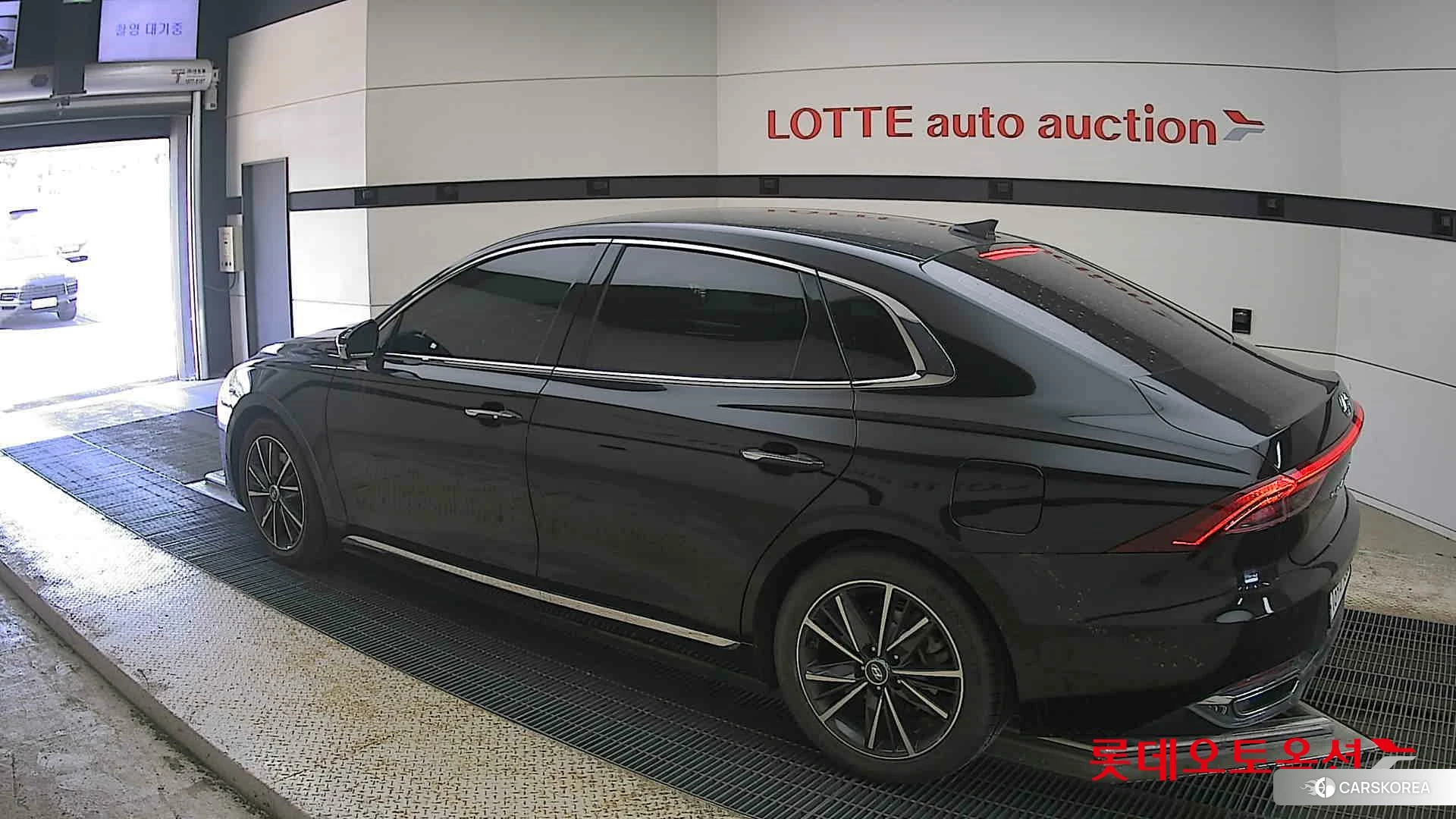 Hyundai Grandeur id 4296753 из Кореи 37