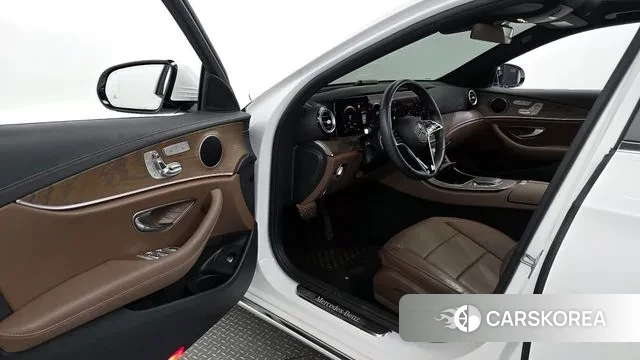 Mercedes-Benz E-Class W213 id 3170229 из Кореи 20