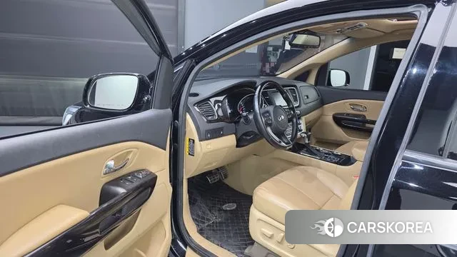 Kia The New Carnival id 3368777 из Кореи 20