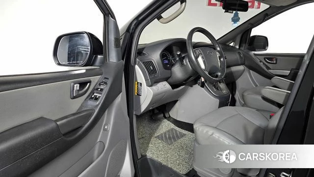 Hyundai The New Grand Starex id 4633292 из Кореи 31