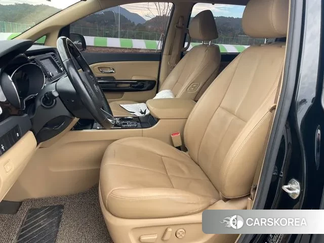 Kia The New Carnival id 3041521 из Кореи 20