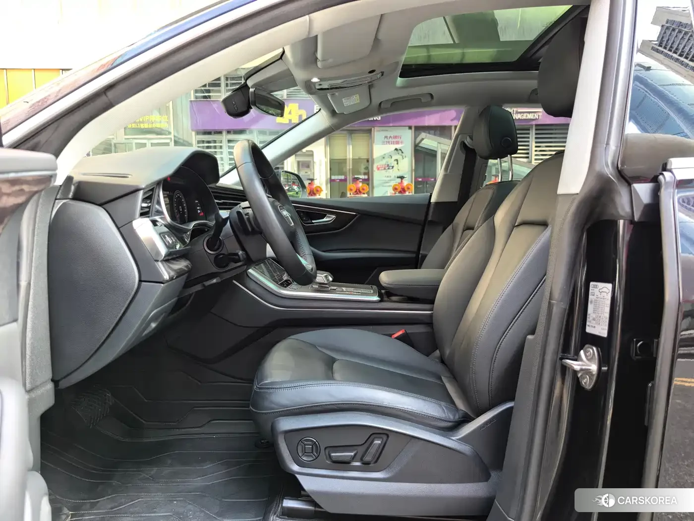 Audi Q8 id 4546619 из Китая 16