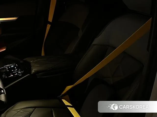 BMW 5 Series (G60) id 3217608 из Кореи 20