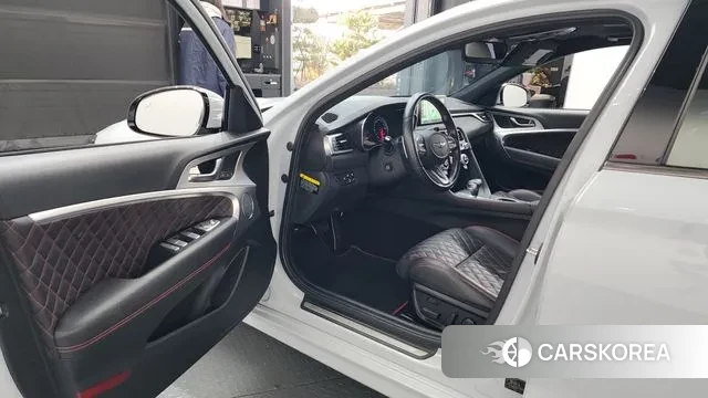 Genesis G70 id 3499941 из Кореи 20