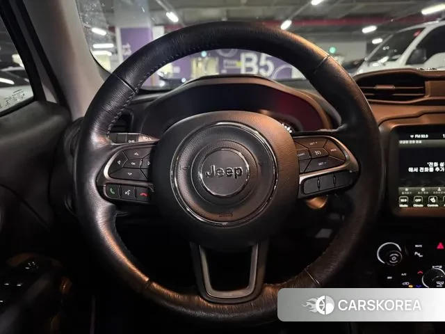 Jeep Renegade id 3753307 из Кореи 20