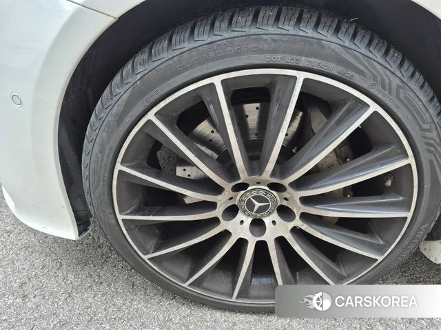 Mercedes-Benz E-Class W213 id 4625674 из Кореи 10