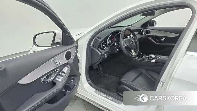 Mercedes-Benz C-Class W205 id 3687759 из Кореи 20