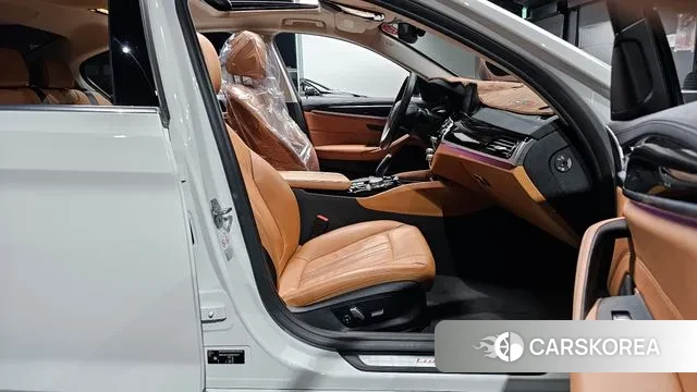 BMW 5 Series (G30) id 3292023 из Кореи 20