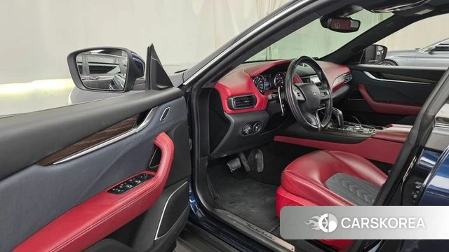 Maserati Levante id 4423353 из Кореи 20