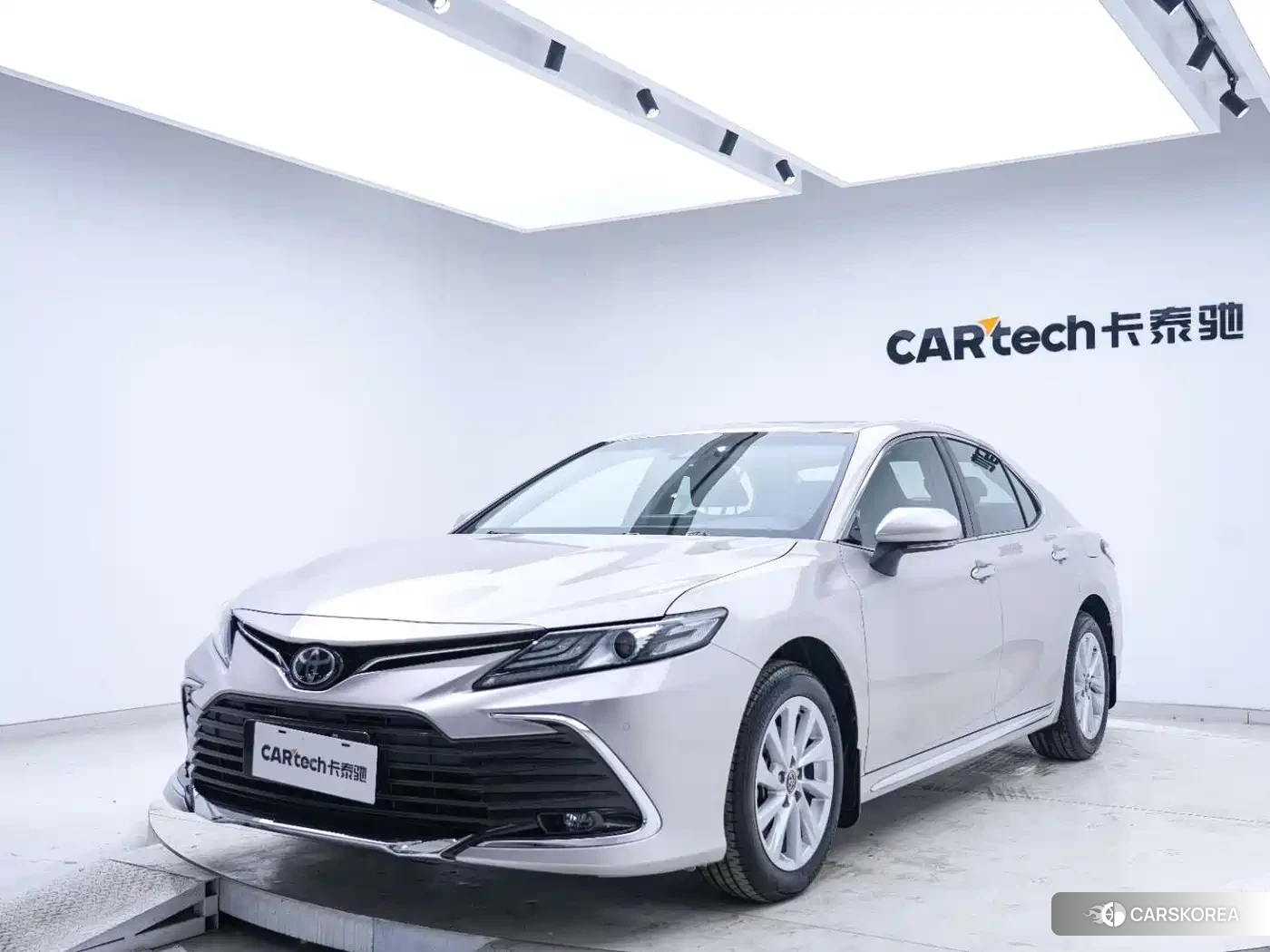 Toyota Camry id 4577859 из Китая 26