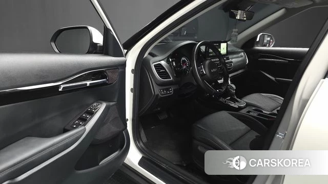 Kia Seltos id 4500678 из Кореи 32