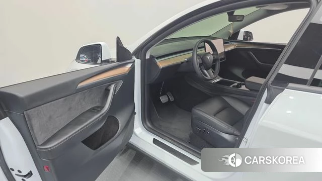 Tesla Model Y id 4612525 из Кореи 20