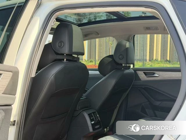 Volkswagen Sagitar id 4263849 из Китая 10