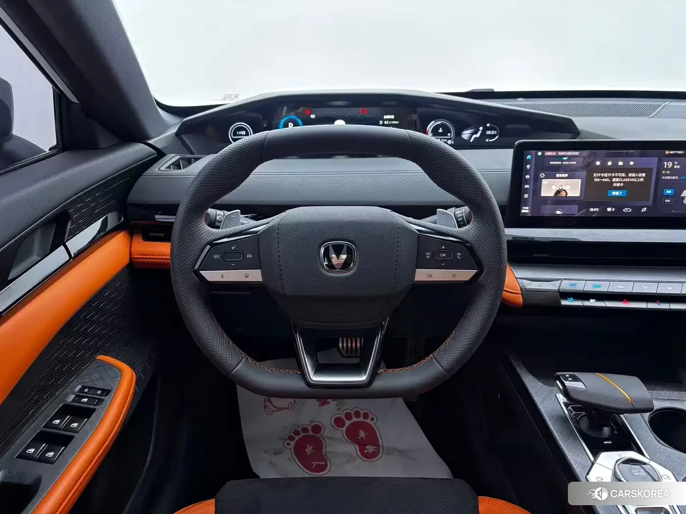 Chang'an Changan UNI-V id 4570435 из Китая 19