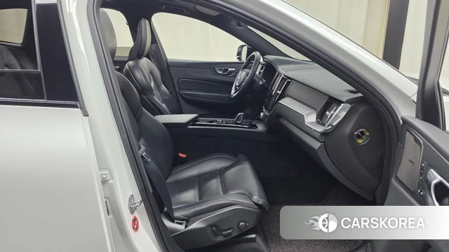 Volvo XC60 second Generation id 4835771 из Кореи 36