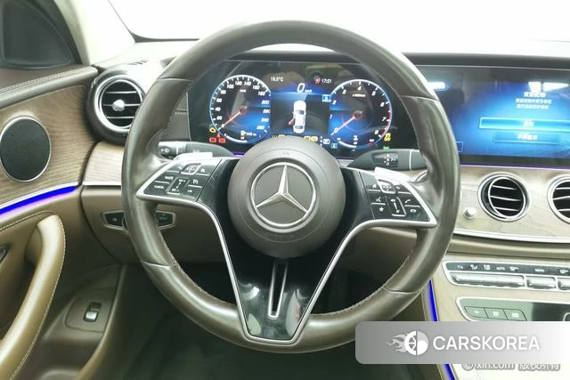 Mercedes-Benz E-class id 4272454 из Китая 24