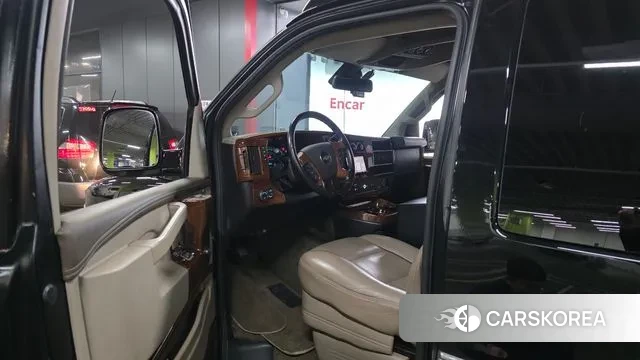 Chevrolet Express Van id 3661433 из Кореи 20