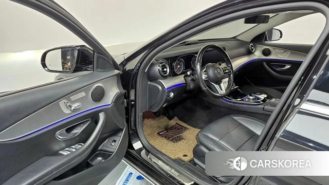 Mercedes-Benz E-Class W213 id 4196747 из Кореи 20